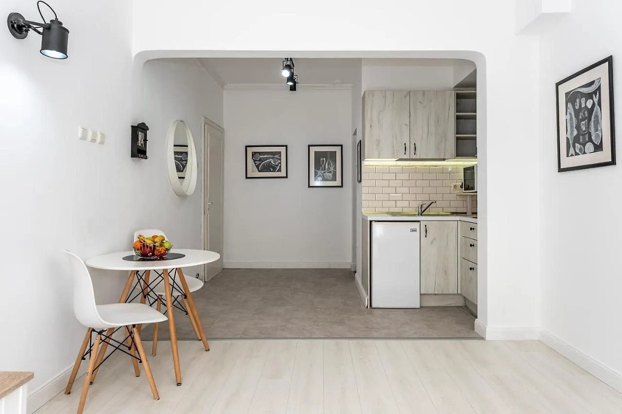 Jazz & Wine - Luxury Apartment By The Sea & Parking & Hbo & Netflix ヴァルナ 0*,  ブルガリア