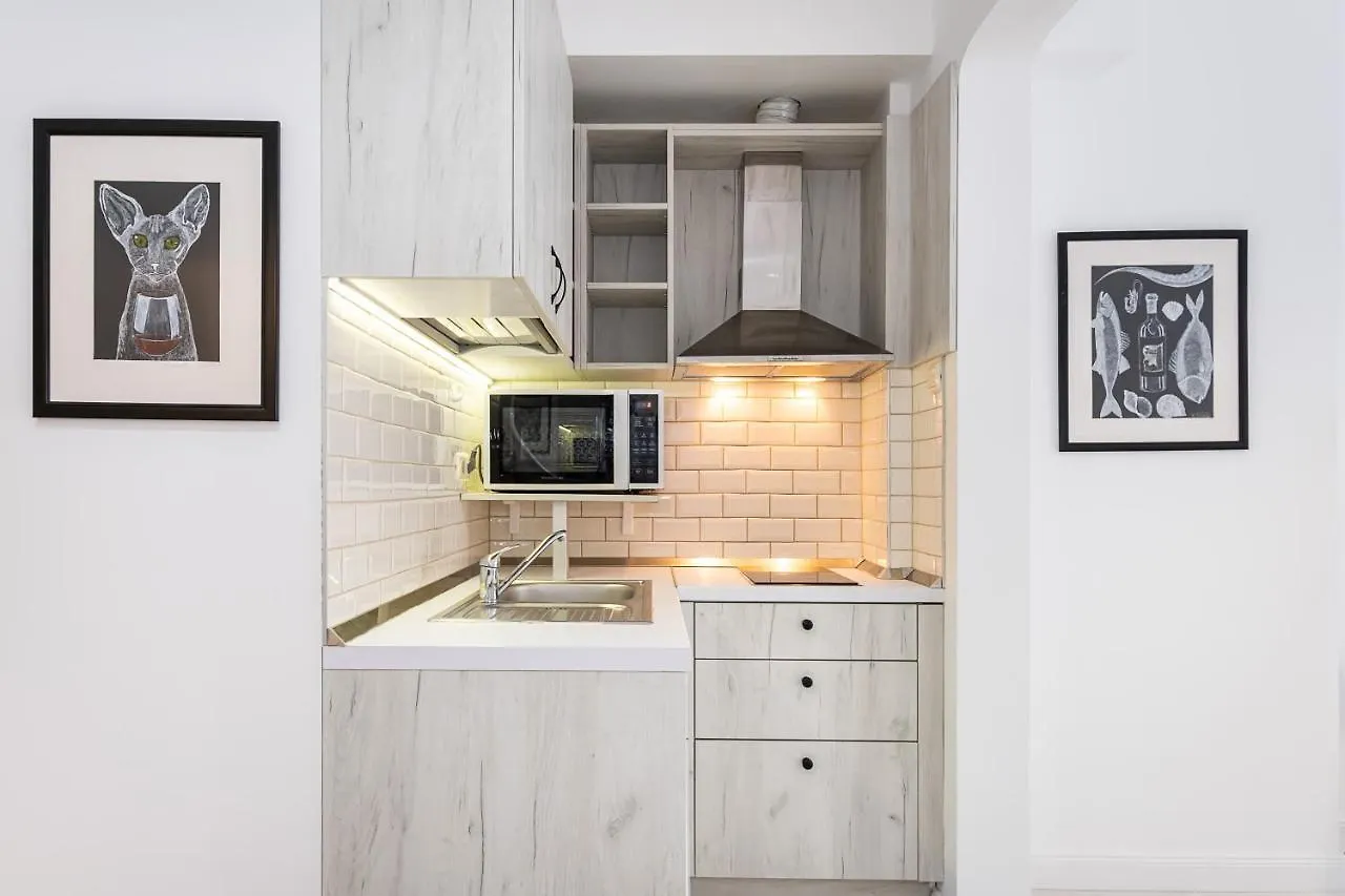 Jazz & Wine - Luxury Apartment By The Sea & Parking & Hbo & Netflix ヴァルナ